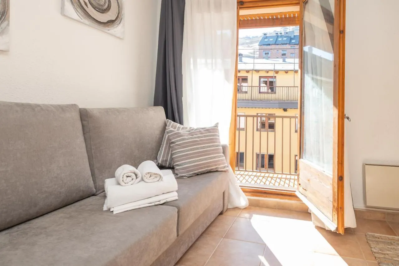 Apartamentos Vaquers Mikka 3000 Pas De La Casa 0*,